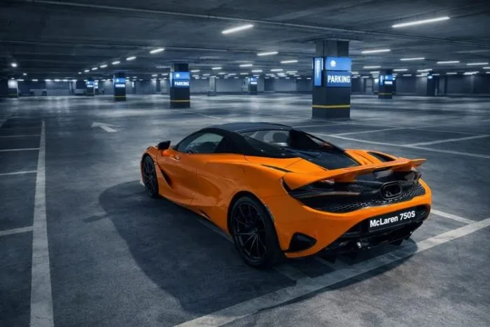 McLaren 750S — zdjęcie 6
